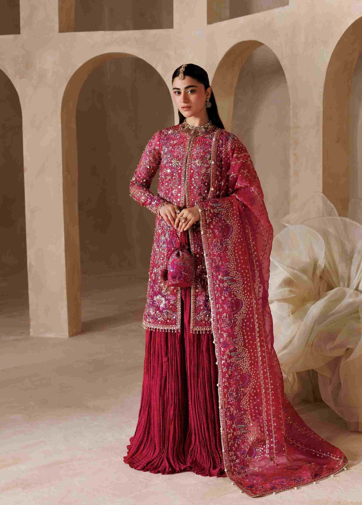Sardinia Brides 26 Rosannia 1808 hand-work organza bridal suit