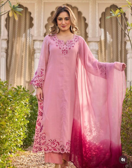 Pink Appliqué Cutwork Kurta Set
